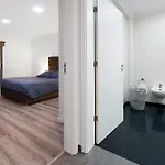 Windmill Acores 푸나스